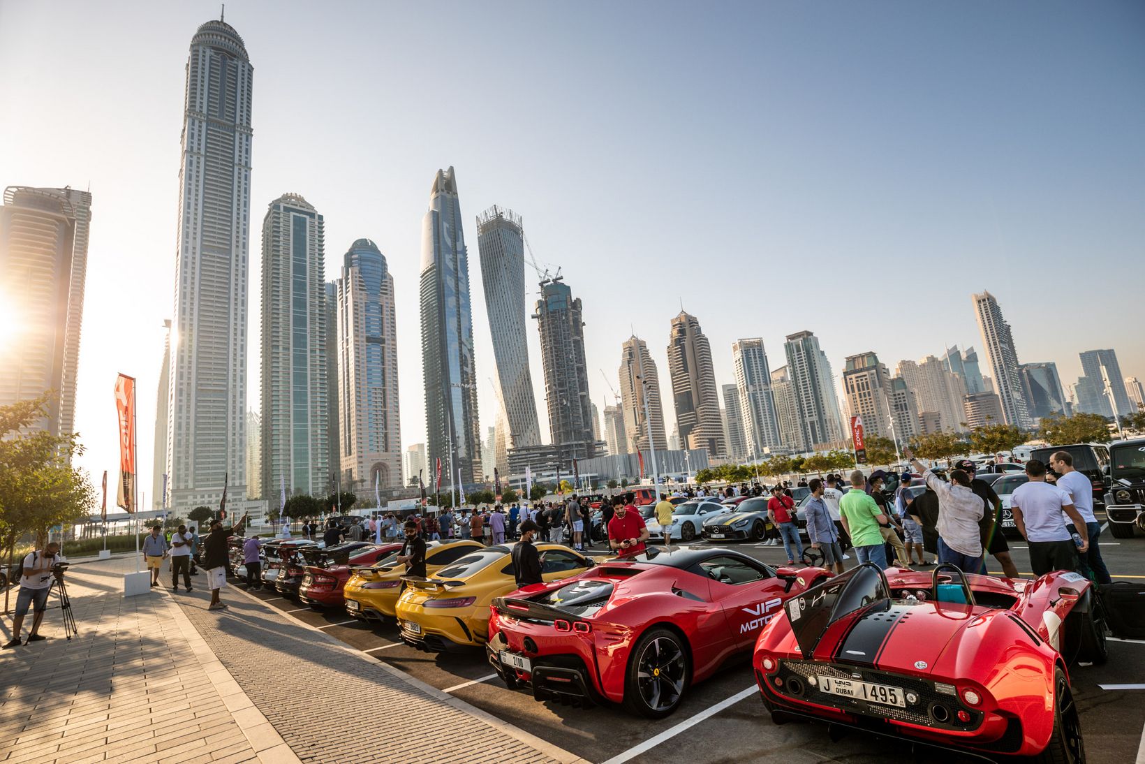 Leasing a cars and truck in Dubai? Use this guide before hitting the trail